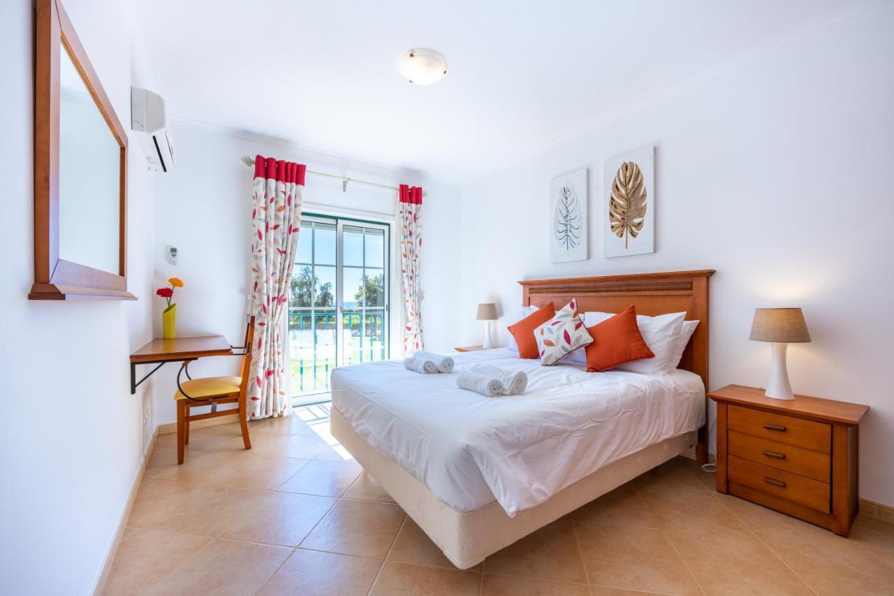 Algarve Golf And Relaxation Apartment Praia Da Luz Bagian luar foto