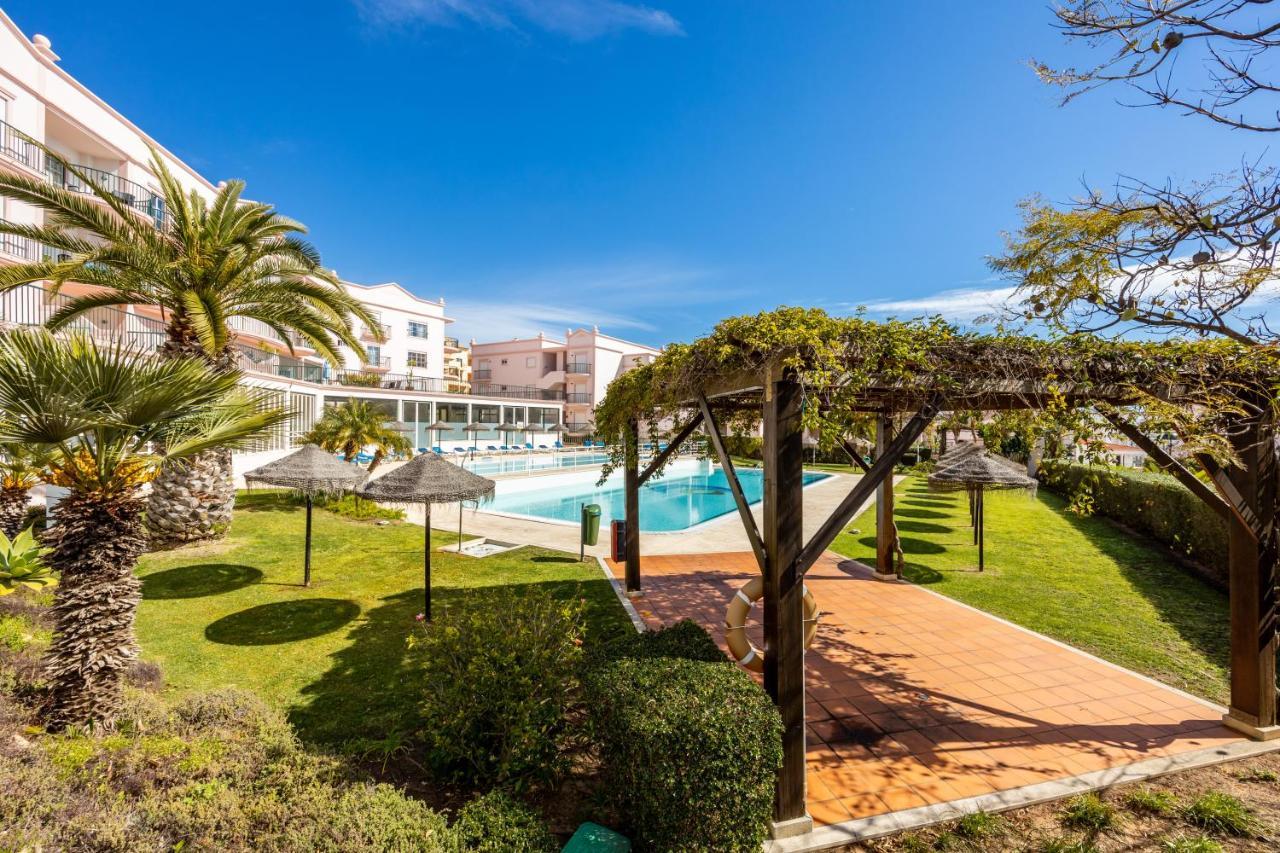 Algarve Golf And Relaxation Apartment Praia Da Luz Bagian luar foto