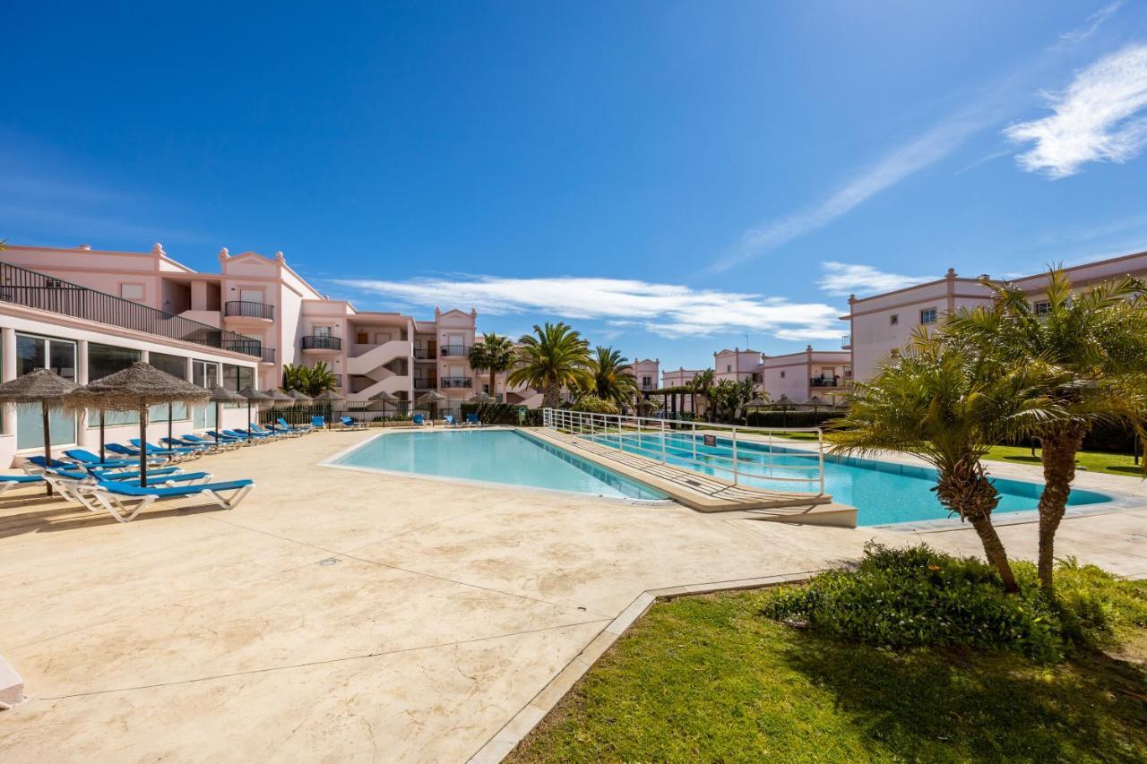 Algarve Golf And Relaxation Apartment Praia Da Luz Bagian luar foto