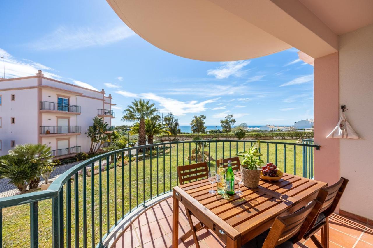 Algarve Golf And Relaxation Apartment Praia Da Luz Bagian luar foto